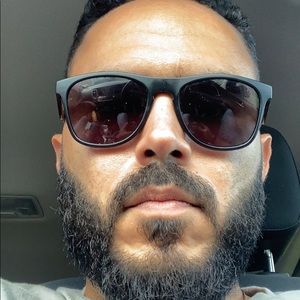 Meet your Posher, Jorge